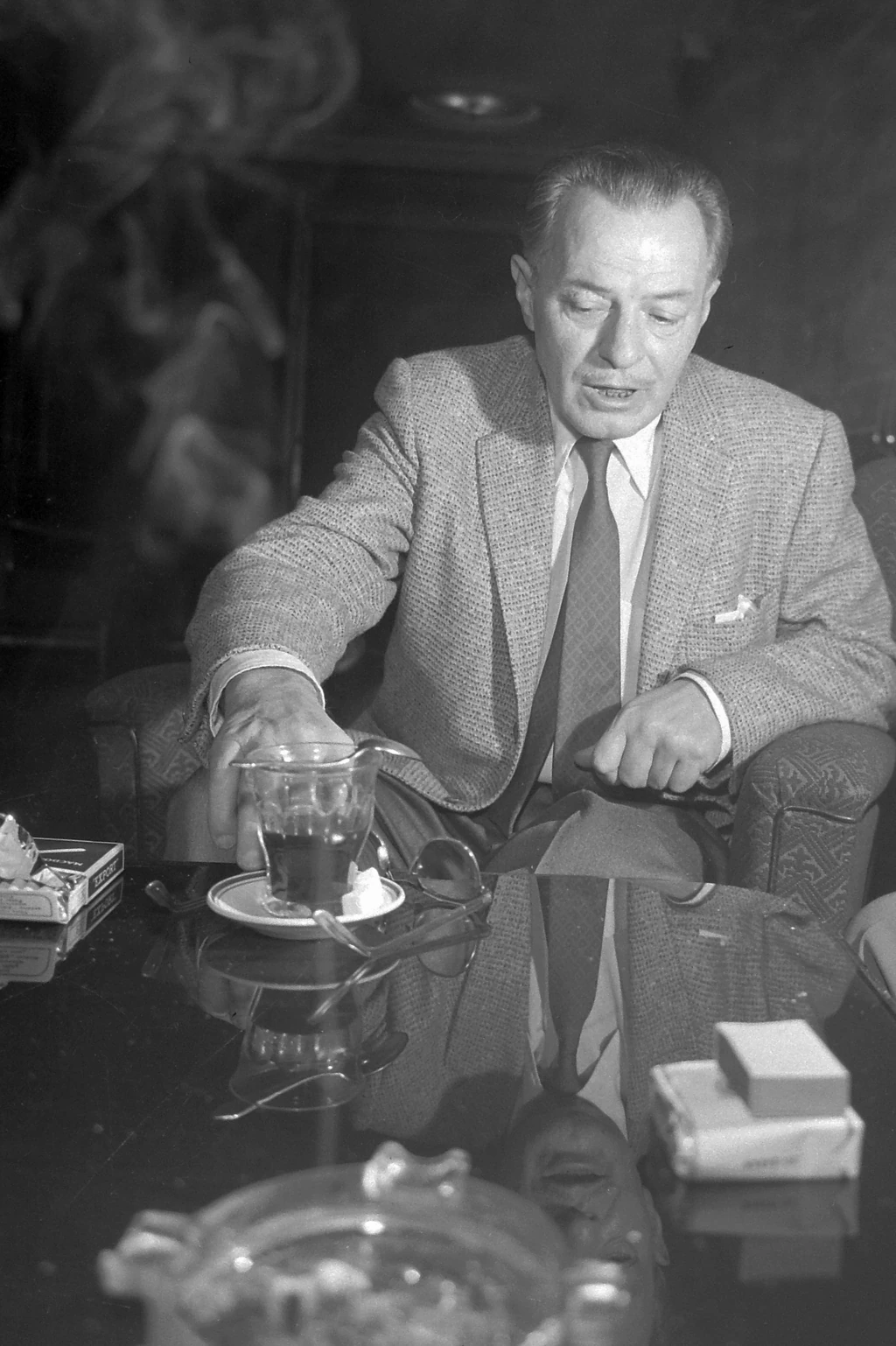Jávor Pál időskorában a Margitszigeti Nagyszálló halljában (Fotó: Fortepan/Kotnyek Antal)