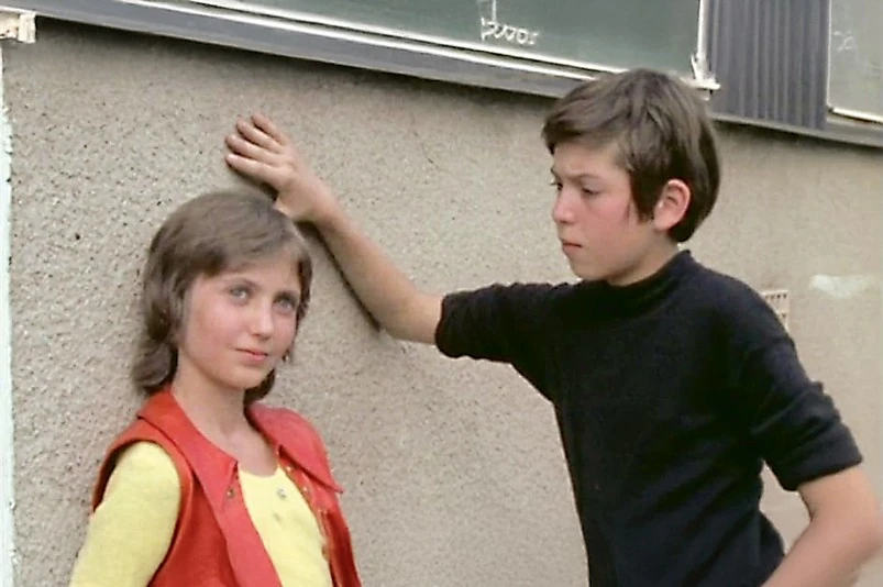 A Keménykalap és Krumpliorr egyik jelenetében