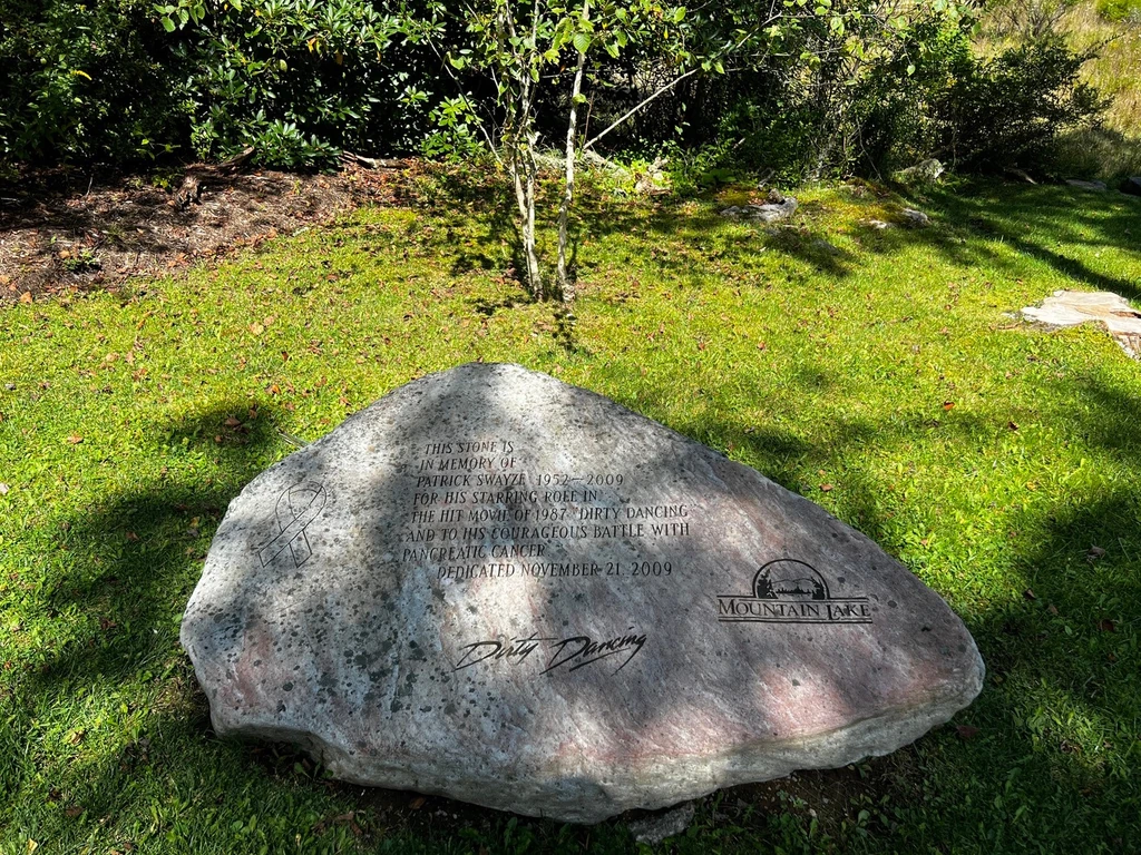 Az emlékkő (Fotó: Archív)