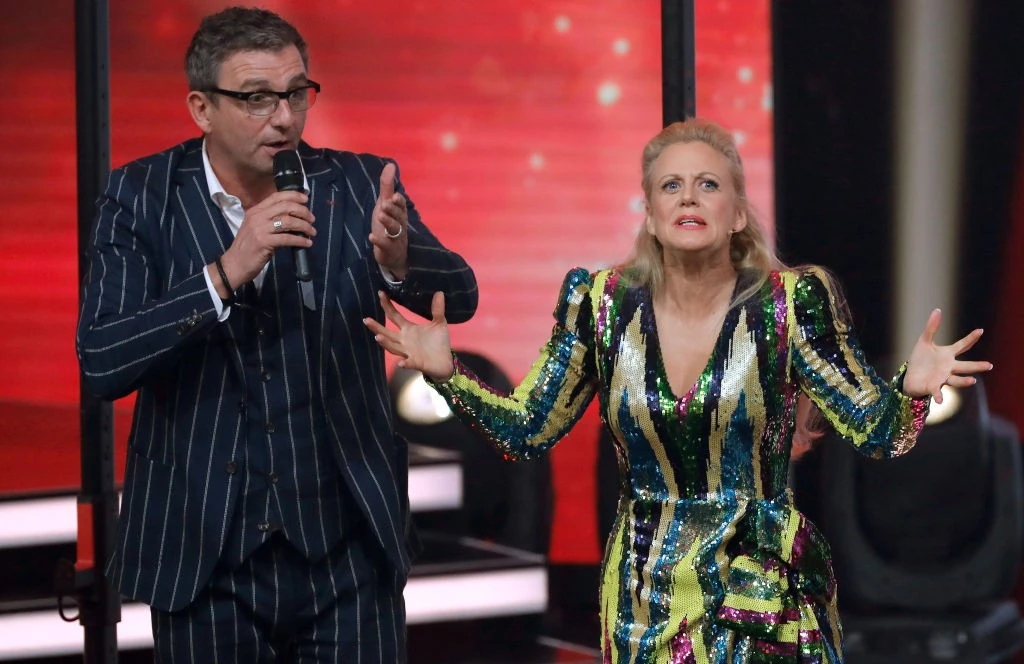 Régi barátok: Hans Sigl és Barbara Schöneberger az Ein Herz Fuer Kinder Gala nevű tévéműsorban 2019-ben 