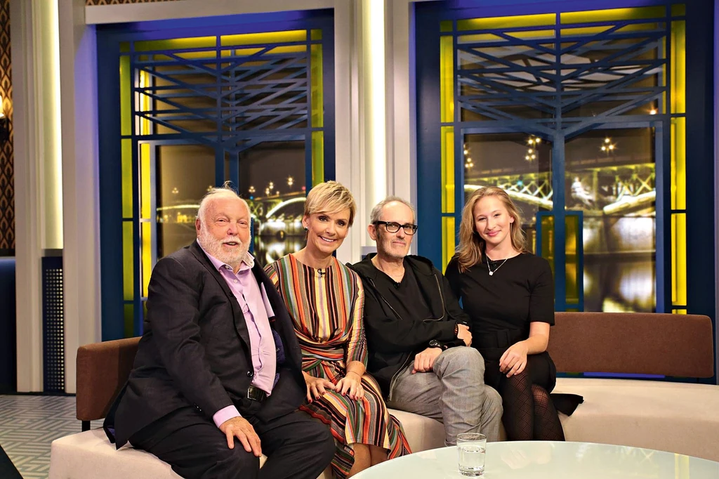 A Jakupcsek Plusz vendégeivel (Fotó: Archív)