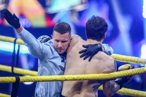 Shane Tusup,  Torghelle Sándor,