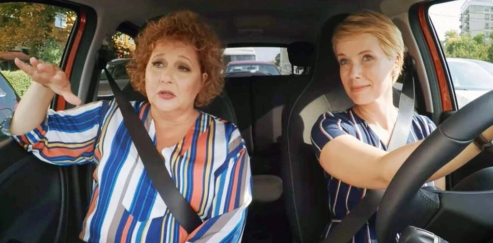 Halála előtt a WMN szerkesztőségé­ben dolgozott D. Tóth Krisztával (Fotó: Archív)