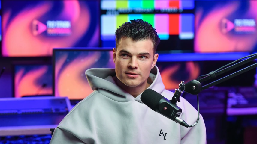 Pumped Gabo az exével és a jelenlegi barátnőjével is összeköltözik