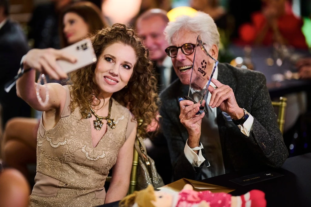 Ernyey Béla és felesége, dr. Balaton Dóra a 2024-es Story Gálán (Fotó: Schumy Csaba/fotocentral.hu