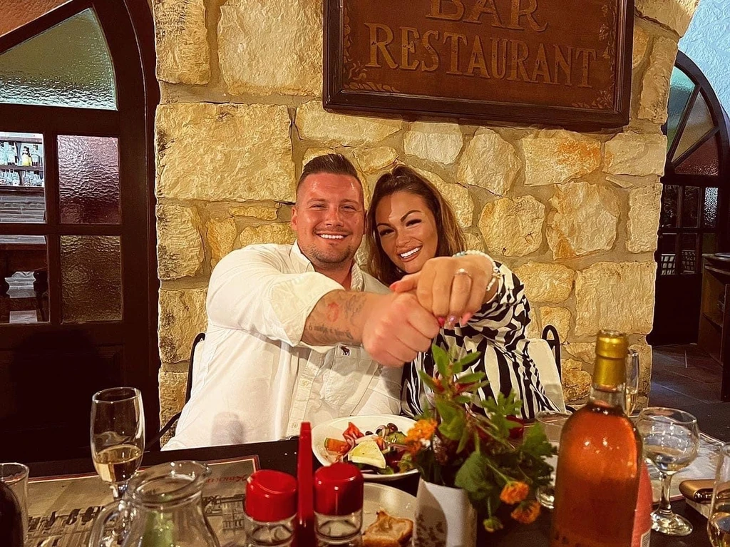 Vőlegényével évek óta együtt vannak