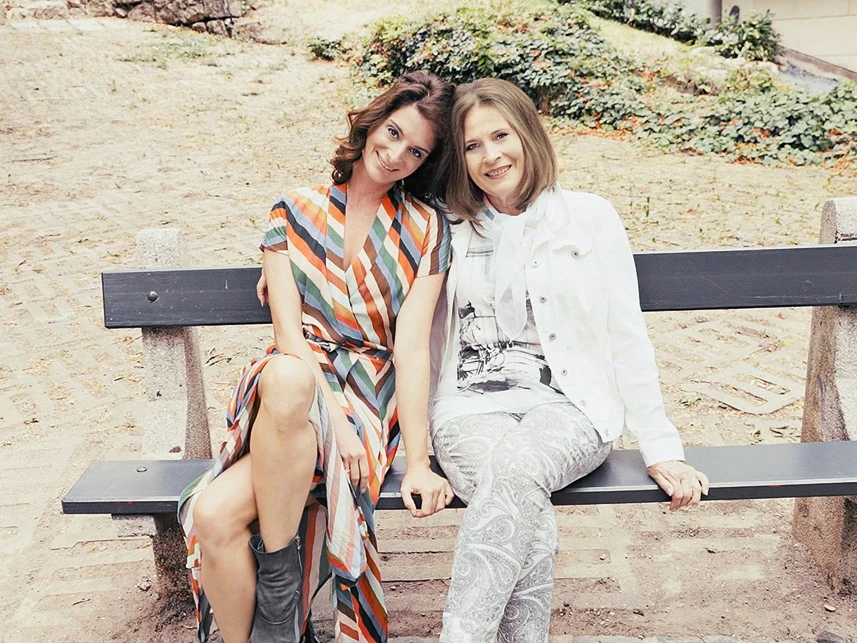 Jordán Adéllal duettet énekel. A Brazilok című filmben fedezte fel a színésznő fantasztikus hangját (Fotó: Archív)