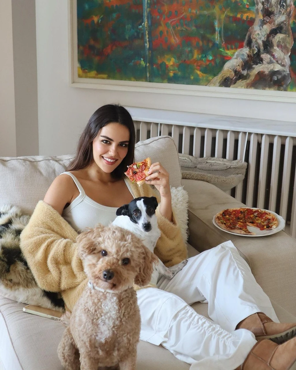 Özgü Kaya végül nemet mondott a plasztikára