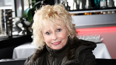 esztergályoscilinyito