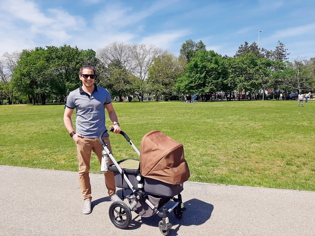 Kiveszi a részét a szülői teendőkből (Fotó: Archív)