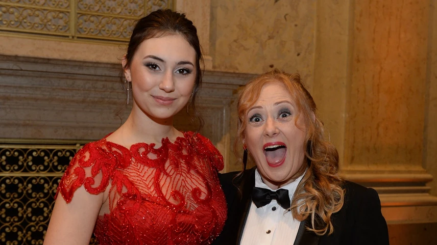 Patonai Panna és édesanyja, Cseke Katinka még 2019-ben a Story Gálán. Panna abban az évben töltötte be a 18-at