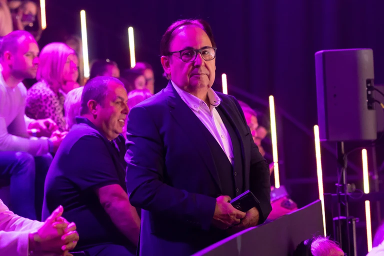 Majka sem hagyta szó nélkül Fásy Ádámék botrányát, Vadon Jani bocsánatot kért a mulatós családtól