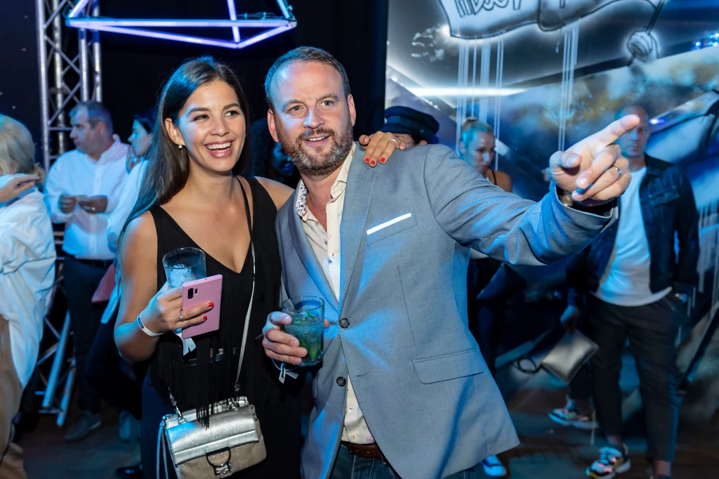 Ördög Nóráéknál folyamatos téma az alkoholfogyasztás