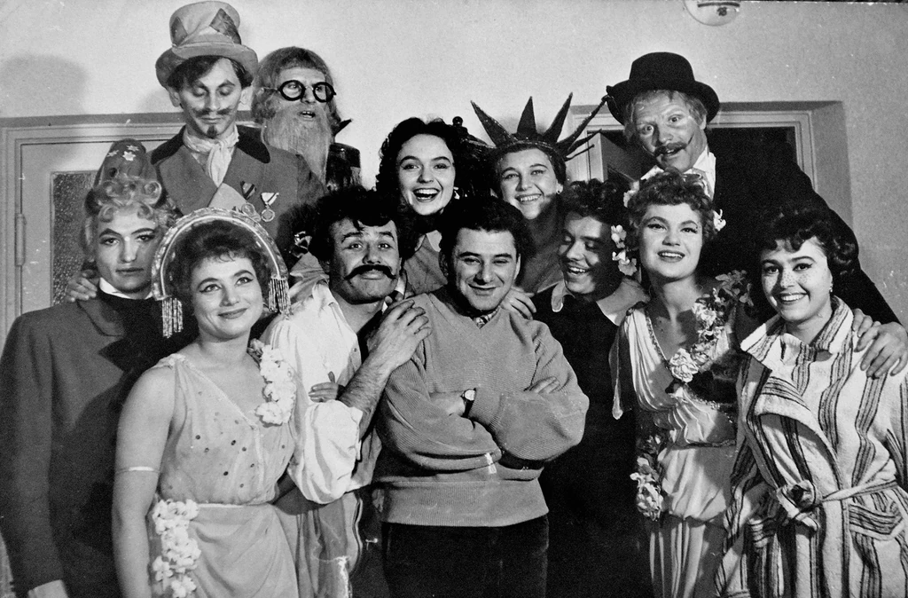 Színművészetis osztályával. Pásztor Erzsi is a tanítványa volt (Fotó: Olajos Piroska/fotocentral.hu)