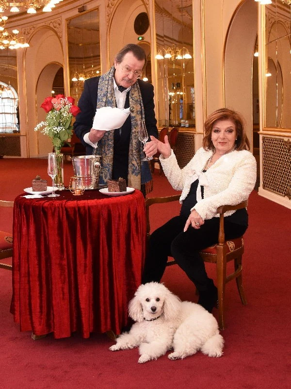 Az Operettszínházban került sor a randevúra