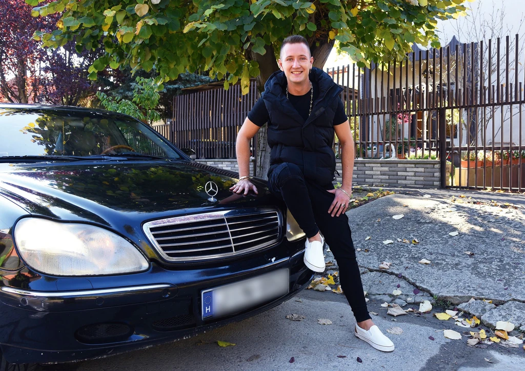 Peter vette meg Zámbó Jimmy autóját, amit egyébként Krisztián örökölt (Fotó: Olajos Piroska/fotocentral.hu)