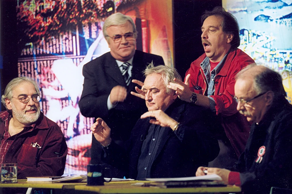 Verebes István, Gálvölgyi János, Havas Henrik, Bajor Imre és Farkasházy Tivadar a Heti Hetesben (Fotó: Archív)