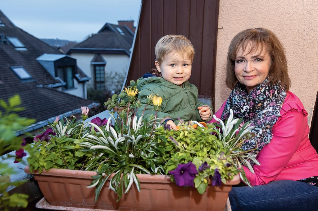 A műsorvezető szeme fénye a kis unokája