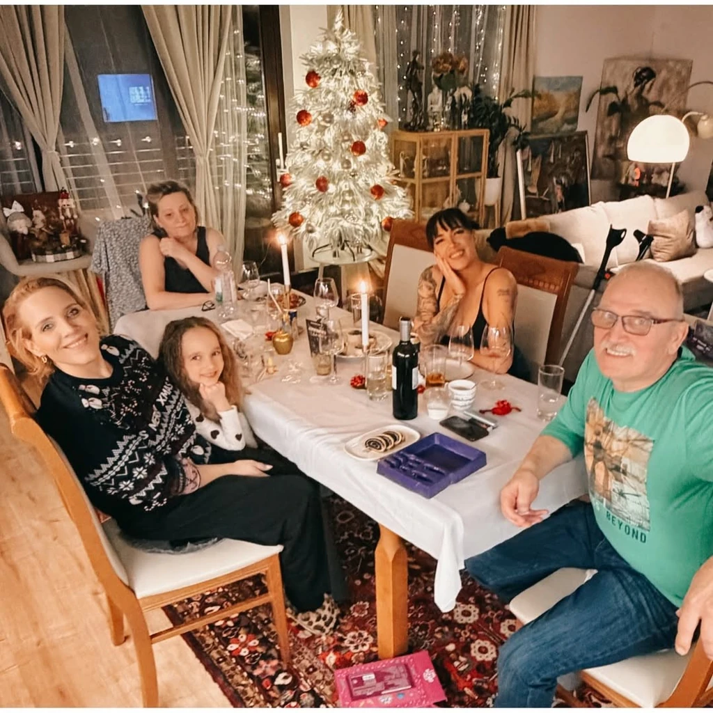 Újra együtt ünnepelt a Tóth család Fotó: Instagram