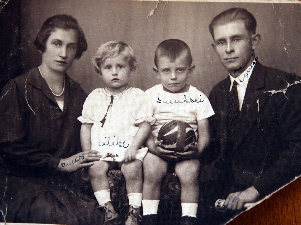 Máthé Erzsi családja (Fotó: Archív)