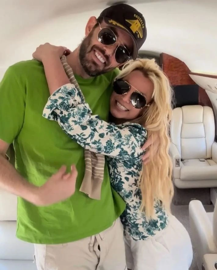 Menedzserével, Cade Hudsonnal Mexikóban látványosan jól érezte magát (Fotó: Archív)