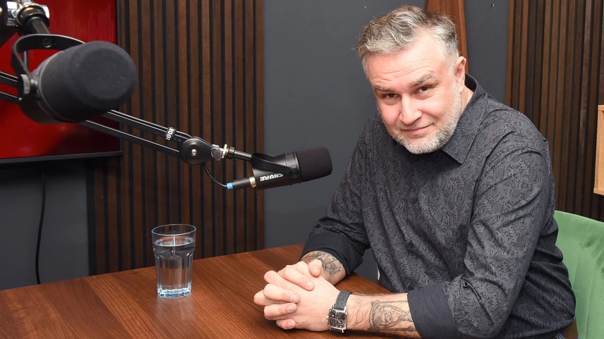 Az autós tartalomgyártó-újságíró büszke arra, amit elért, és hogy azt legális módon tette