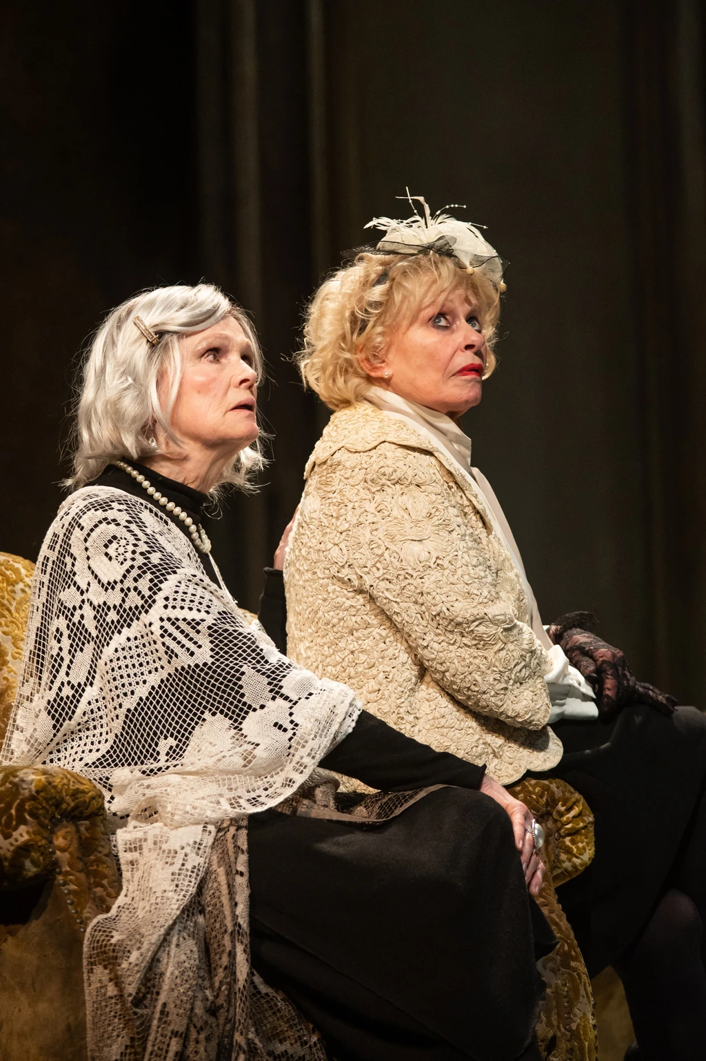 Tordai Terivel a színpadon kívül is remek kapcsolatot ápol (Fotó: Újszínház)