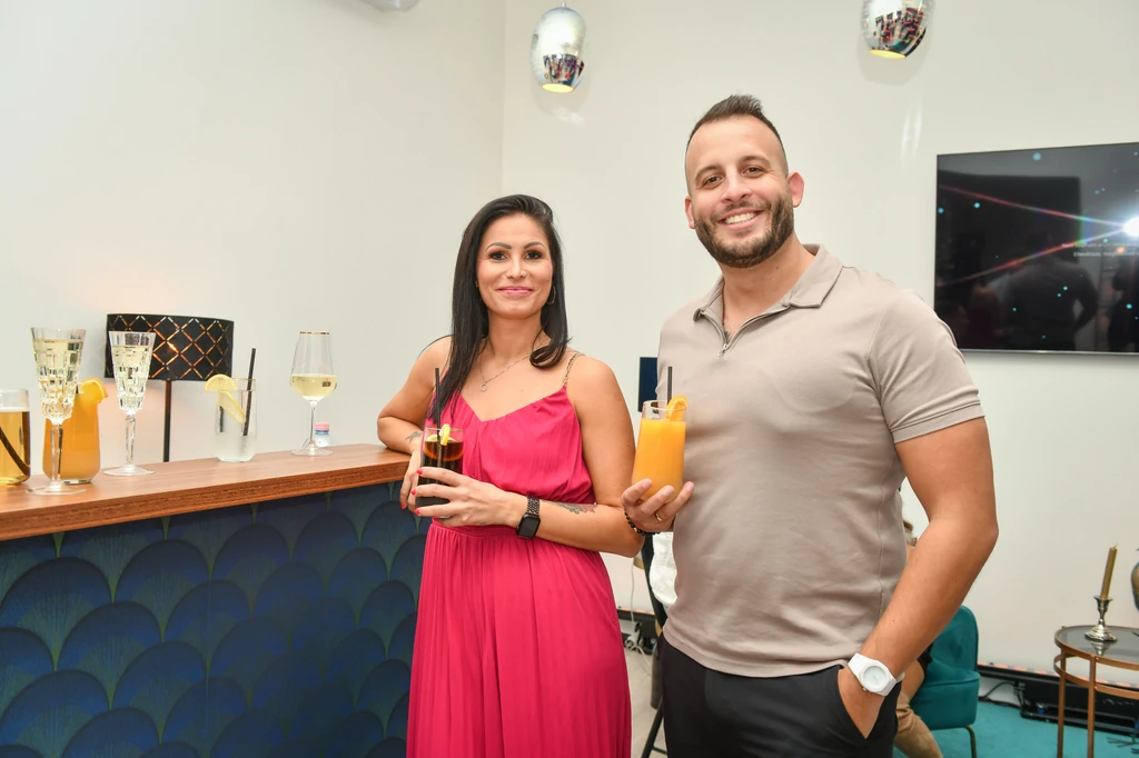 Lívi és Renátó hamar megtalálta a közös hangot, házastársaik helyett együtt mennek el a randiprogramokra