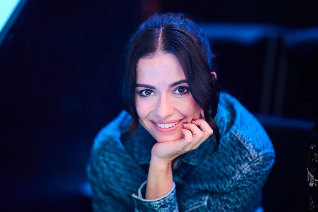 Lola egyáltalán nem vette a szívére, hogy sértegették a férfiak