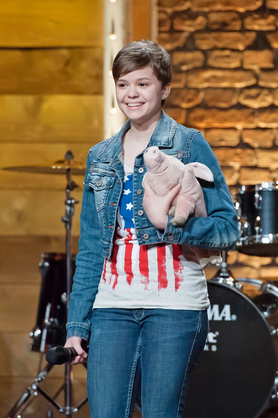 Bogi Az ének iskolája énekes-tehetséggondozó műsorban (Fotó: TV2)