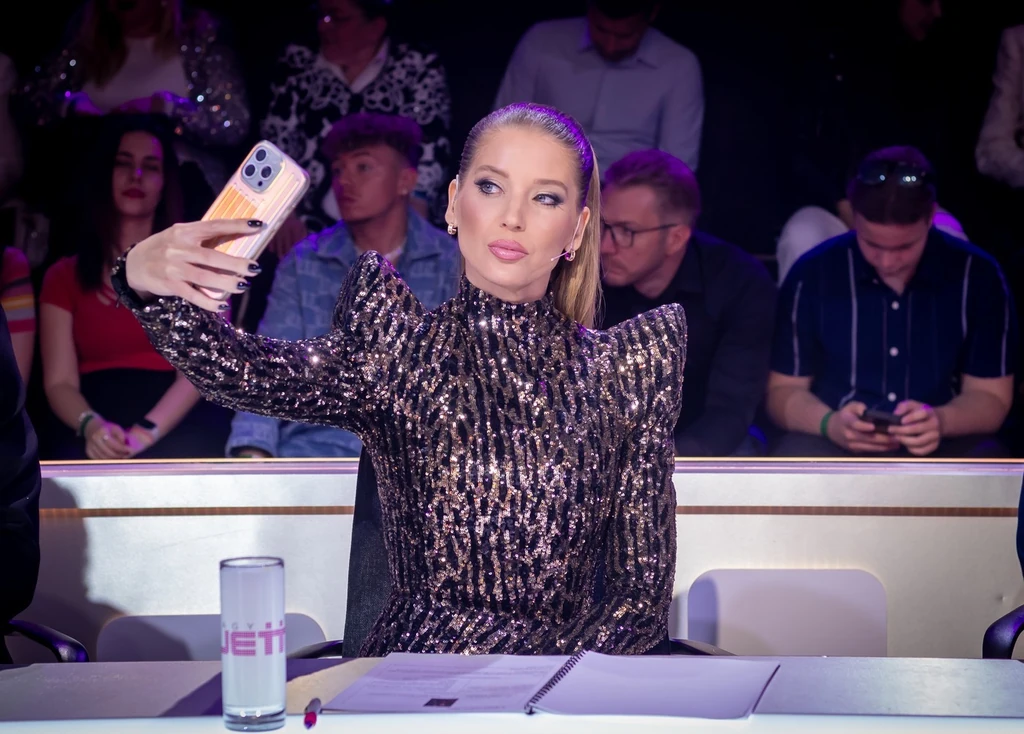 Szabó Zsófi csak ideig óráig élvezhette a riporter szerepet (Fotó: Birton Szabolcs/fotocentral.hu)