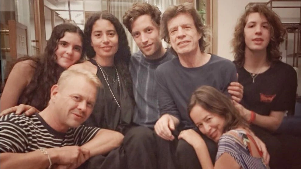 Hiába a turnék sora, rendszeresen találkozik a családdal