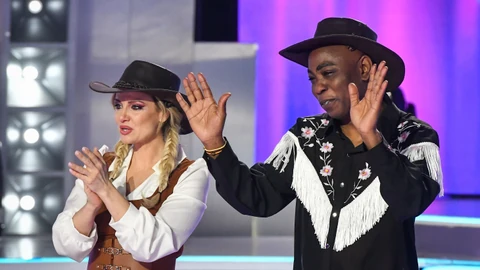 Komonyi Zsuzsi, Fekete Pákó