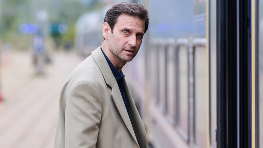 Simon Kornél a napokban, váratlanul veszítette el az édesanyját