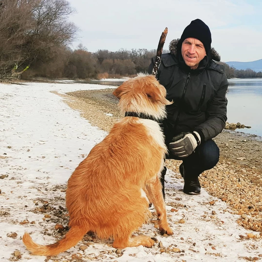 Több mint húsz lemezt adott ki, rajongói szeretete töretlen