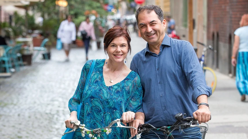 Györgyi Anna és Kiss Csaba idén a Tisza-tavat tekerték körbe