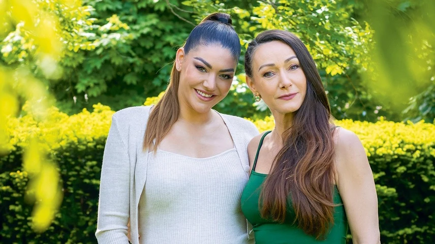 kulcsar edina edesanyja