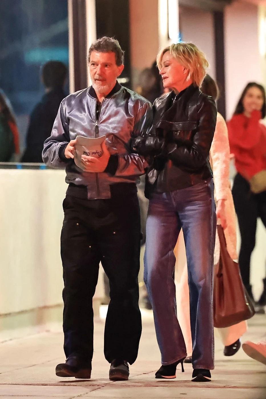 Az exek láthatóan remek hangulatban voltak: csak nem örömhírt kaptak a lányuktól? (Fotó: Profimedia)