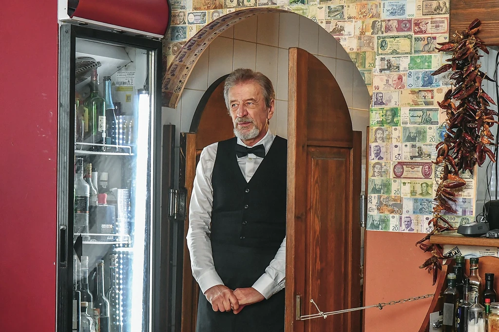 A TV2 legújabb sorozatában a színész alakítja a főszereplőt, Pepét (Fotó: TV2)