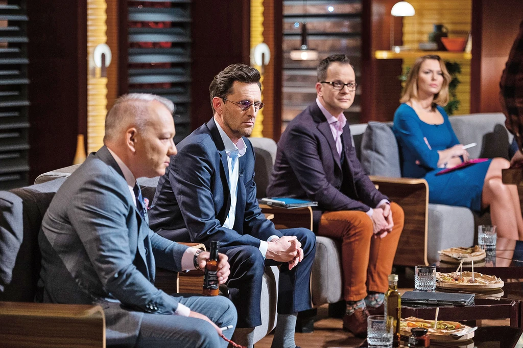 Lakatos István (balról a második) bizalmat szavazott nekik (Fotó: Sajtóklub RTL/fotocentral.hu)