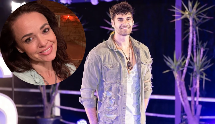 Plain White Background (2)