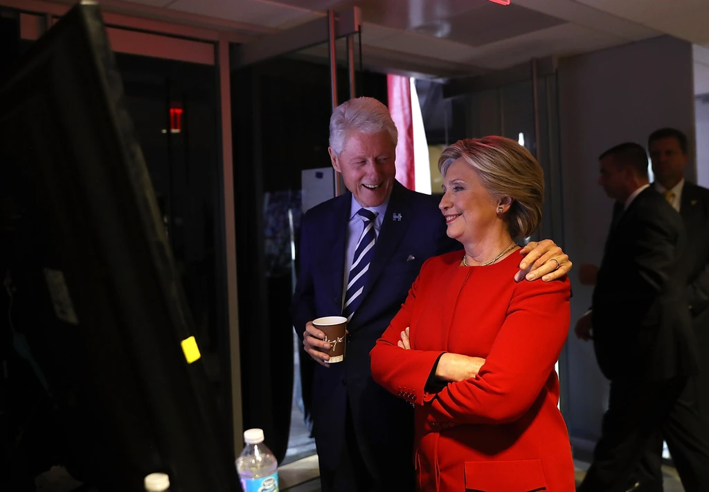 Hillary mindent megbocsátott a férjének (Fotó: Getty Images)