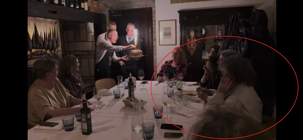 A pincérek éneke nem tetszett Pressernek
