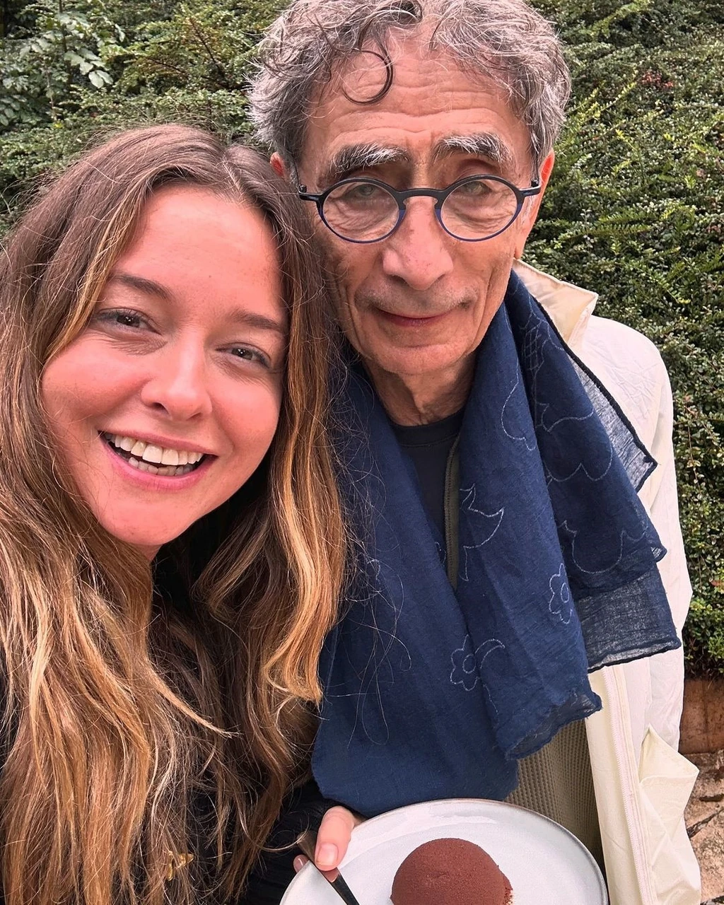 Dr. Máté Gábor elvonulásos hétvégéjét is ételekkel támogatta