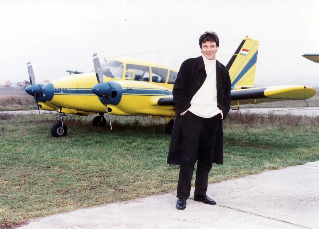 Bochkor Gábor régóta rajong a repülőkért (Fotó: Meglepetés Archívum/fotocentral.hu)