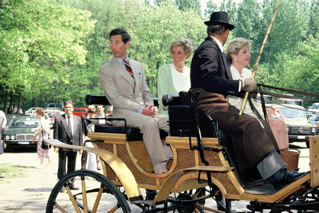 Károly egykor Dianát is megkocsikáztatta Bugacon (Fotó: Getty Images)