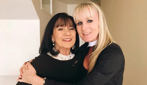 Temesvári Andrea és édesanyja