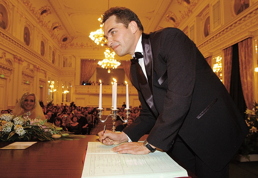 Háromszor nősült, háromszor ment tönkre a házassága. Marsi Anikóval éltek a legtovább együtt, 2005-ben esküdtek (Fotó: Schumy Csaba/fotocentral.hu)