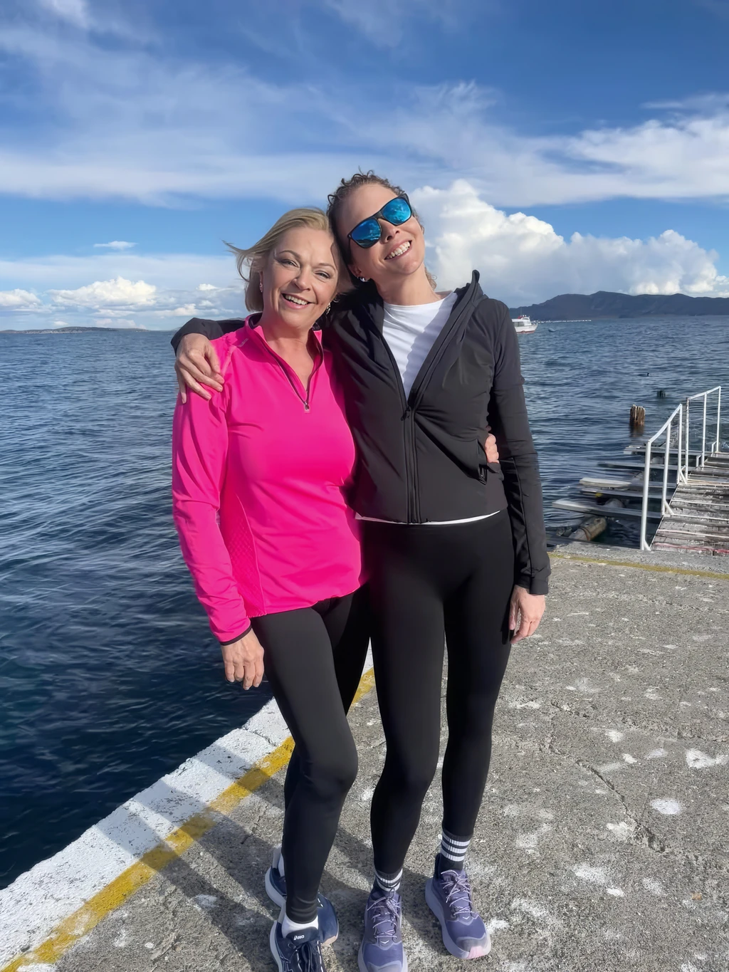 Csomor Csilla és Deutsch Anita Bolíviában (Fotó: Instagram)