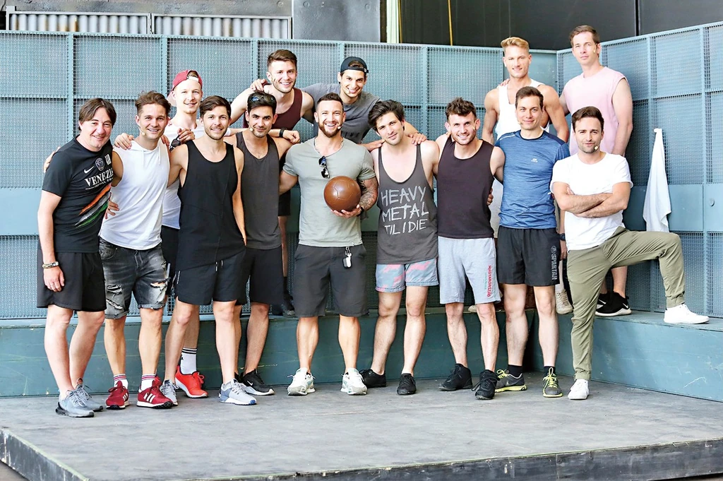 A Puskás-musical alkotógárdája (Fotó: Olajos Piroska/fotocentral.hu)